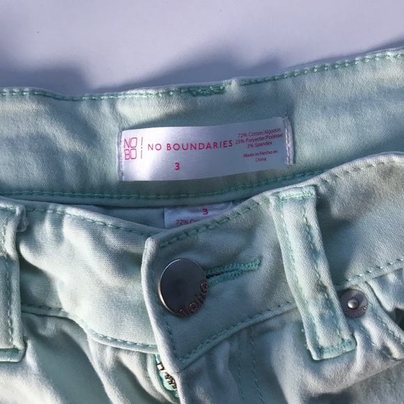 Mint green/blue shorts size 3 - Picture 5 of 5